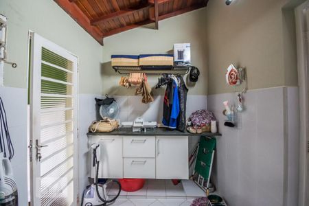 Casa à venda com 480m², 4 quartos e 9 vagasÁrea de Serviço