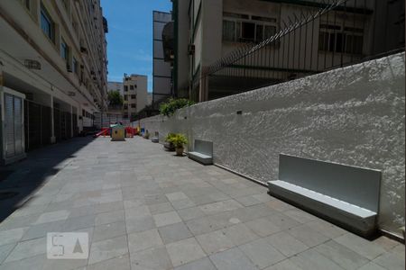 Apartamento à venda com 53m², 1 quarto e sem vagaÁrea Comum - Playground