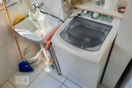 Apartamento à venda com 45m², 2 quartos e 1 vaga Apartamento à venda com 45m², 2 quartos e 1 vagaÁrea de Serviço