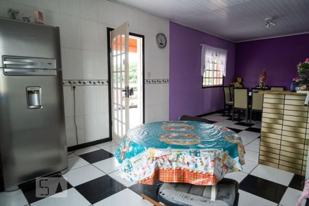 Casa à venda com 450m², 3 quartos e 3 vagasCozinha