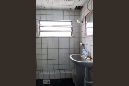 Casa à venda com 450m², 3 quartos e 3 vagasBanheiro de Serviço