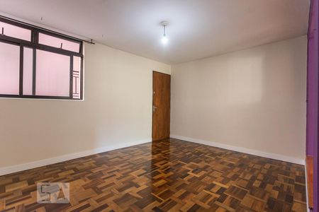 Sala de apartamento para alugar com 2 quartos, 70m² em Atuba, Curitiba