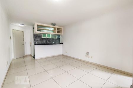 Sala de apartamento para alugar com 2 quartos, 115m² em Jardim Monte Kemel, São Paulo