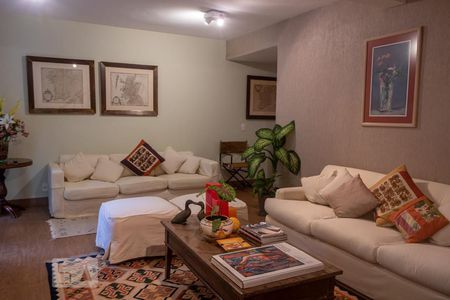 Sala de casa de condomínio à venda com 4 quartos, 320m² em Barra da Tijuca, Rio de Janeiro