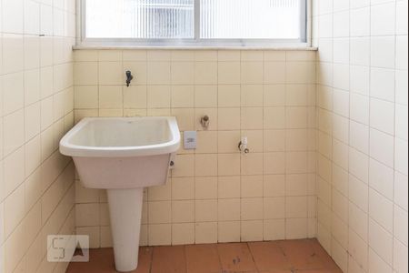 Apartamento à venda com 70m², 2 quartos e 1 vaga Apartamento à venda com 70m², 2 quartos e 1 vagaÁrea de Serviço