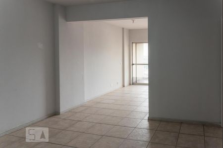 Sala de apartamento à venda com 2 quartos, 70m² em São Francisco Xavier, Rio de Janeiro