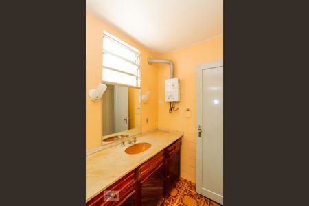 Apartamento à venda com 280m², 4 quartos e 1 vagaBanheiro - Suite