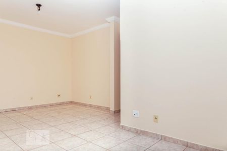 Sala de apartamento para alugar com 3 quartos, 100m² em Santa Mônica, Uberlândia