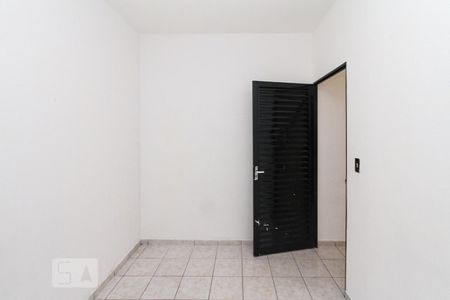 Casa para alugar com 75m², 2 quartos e sem vagaQuarto