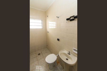 Casa para alugar com 75m², 2 quartos e sem vagaBanheiro