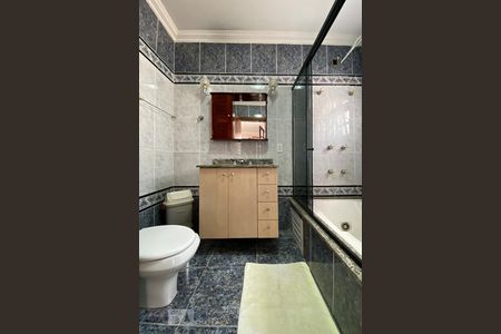 Casa para alugar com 405m², 3 quartos e 6 vagas Casa para alugar com 405m², 3 quartos e 6 vagasBanheiro do Quarto 3