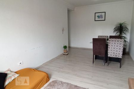 Sala de Apartamento com 2 quartos, 65m² Vila Antonieta