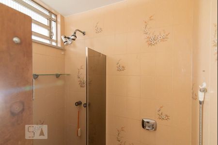Apartamento para alugar com 120m², 3 quartos e sem vagaBanheiro da Suíte