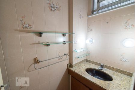 Apartamento para alugar com 120m², 3 quartos e sem vagaBanheiro da Suíte