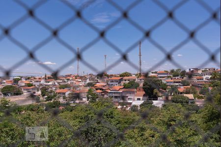 Vista do Quarto 1 de apartamento para alugar com 2 quartos, 45m² em Vila Carminha, Campinas