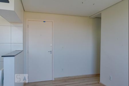 Sala de apartamento para alugar com 2 quartos, 45m² em Vila Carminha, Campinas