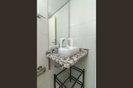 Apartamento à venda com 69m², 2 quartos e 1 vaga Apartamento à venda com 69m², 2 quartos e 1 vagaBanheiro