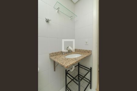 Apartamento à venda com 69m², 2 quartos e 1 vaga Apartamento à venda com 69m², 2 quartos e 1 vagaBanheiro da Suíte 1