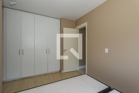 Suíte de apartamento à venda com 2 quartos, 69m² em Jardim Carvalho, Porto Alegre
