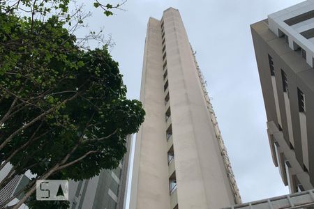 Apartamento à venda com 30m², 1 quarto e 1 vaga Apartamento à venda com 30m², 1 quarto e 1 vagaFachada