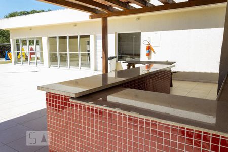 Apartamento para alugar com 45m², 2 quartos e 1 vaga Apartamento para alugar com 45m², 2 quartos e 1 vagaÁrea comum - Churrasqueira