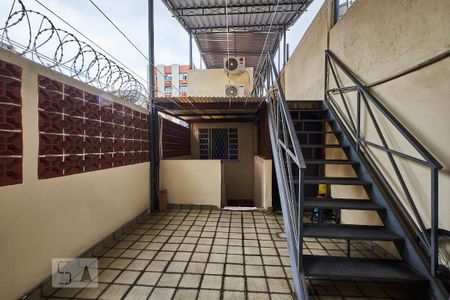 Casa à venda com 175m², 3 quartos e 2 vagasÁrea de Serviço