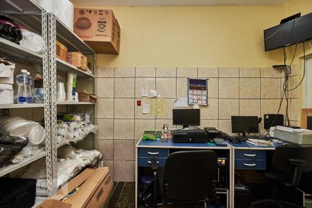 Casa à venda com 175m², 3 quartos e 2 vagasQuarto de Serviço