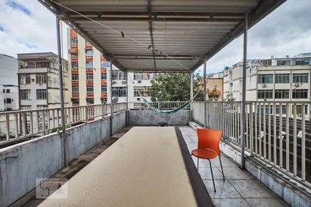 Casa à venda com 175m², 3 quartos e 2 vagasTerraço