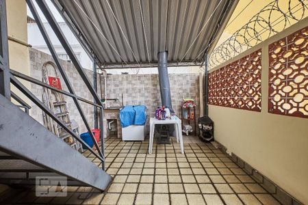 Casa à venda com 175m², 3 quartos e 2 vagasÁrea de Serviço