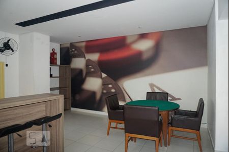 Apartamento à venda com 52m², 2 quartos e 1 vaga Apartamento à venda com 52m², 2 quartos e 1 vagaÁrea comum - Salão de Jogos