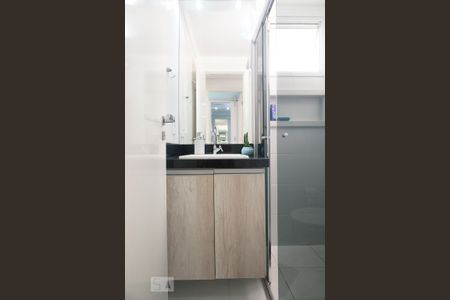 Apartamento à venda com 52m², 2 quartos e 1 vaga Apartamento à venda com 52m², 2 quartos e 1 vagaBanheiro Social