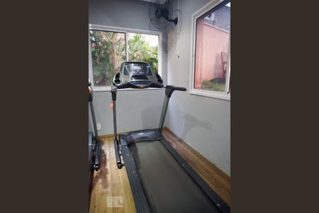 Apartamento à venda com 52m², 2 quartos e 1 vaga Apartamento à venda com 52m², 2 quartos e 1 vagaÁrea comum - Academia
