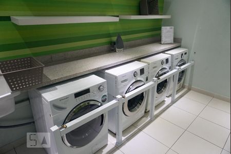 Apartamento à venda com 52m², 2 quartos e 1 vaga Apartamento à venda com 52m², 2 quartos e 1 vagaÁrea comum - Lavanderia