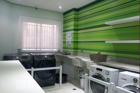 Apartamento à venda com 52m², 2 quartos e 1 vaga Apartamento à venda com 52m², 2 quartos e 1 vagaÁrea comum - Lavanderia
