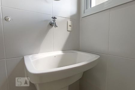 Apartamento para alugar com 50m², 1 quarto e 1 vaga Apartamento para alugar com 50m², 1 quarto e 1 vagaDetalhe área de serviço - Tanque
