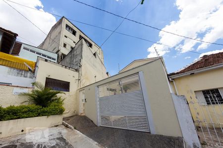 Casa de condomínio à venda com 85m², 2 quartos e 1 vagaFachada