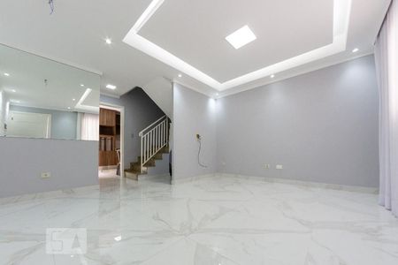 Sala de casa de condomínio à venda com 2 quartos, 85m² em Chora Menino, São Paulo