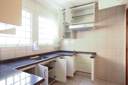 Casa à venda com 98m², 3 quartos e 1 vagaCozinha - Armários