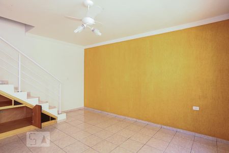 Sala de casa à venda com 3 quartos, 98m² em Itaquera, São Paulo