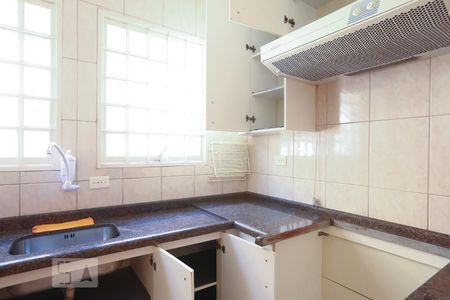 Casa à venda com 98m², 3 quartos e 1 vagaCozinha - Armários