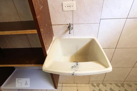 Casa à venda com 98m², 3 quartos e 1 vagaTanque