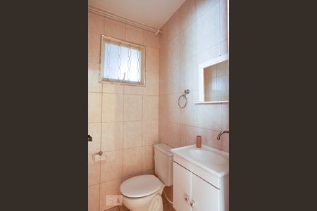 Casa à venda com 98m², 3 quartos e 1 vagaLavabo