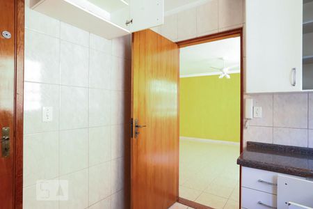 Casa à venda com 98m², 3 quartos e 1 vagaCozinha