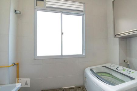 Cozinha e Área de Serviço de apartamento à venda com 2 quartos, 42m² em Santo Andre, São Leopoldo