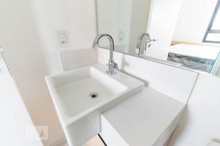 Studio para alugar com 26m², 1 quarto e sem vaga Studio para alugar com 26m², 1 quarto e sem vagaBanheiro Social