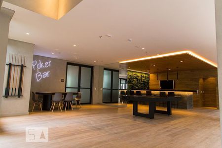 Studio para alugar com 26m², 1 quarto e sem vaga Studio para alugar com 26m², 1 quarto e sem vagaSalão de Jogos