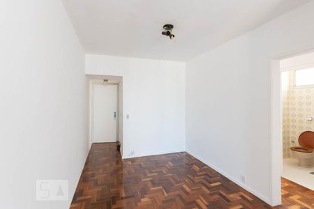 Sala de apartamento para alugar com 1 quarto, 63m² em Tijuca, Rio de Janeiro