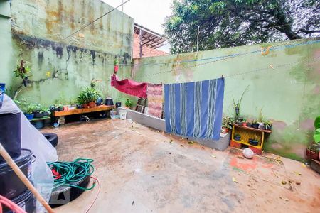 Casa à venda com 155m², 3 quartos e 2 vagas Casa à venda com 155m², 3 quartos e 2 vagasÁrea de Serviço