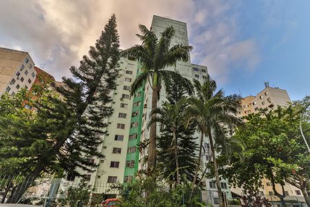 Apartamento para alugar com 60m², 3 quartos e 1 vagaFachada