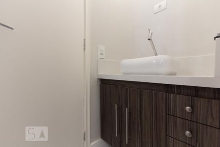 Apartamento para alugar com 36m², 1 quarto e 1 vaga Apartamento para alugar com 36m², 1 quarto e 1 vagaBanheiro